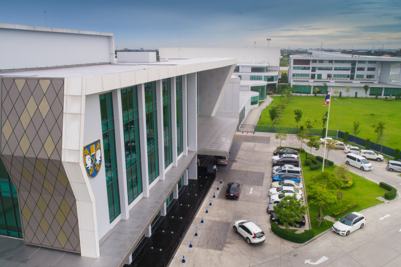 Brighton College International School Of Bangkok Glass Line Co Ltd Brighton College International School Of Bangkok Glass Line Co Ltd